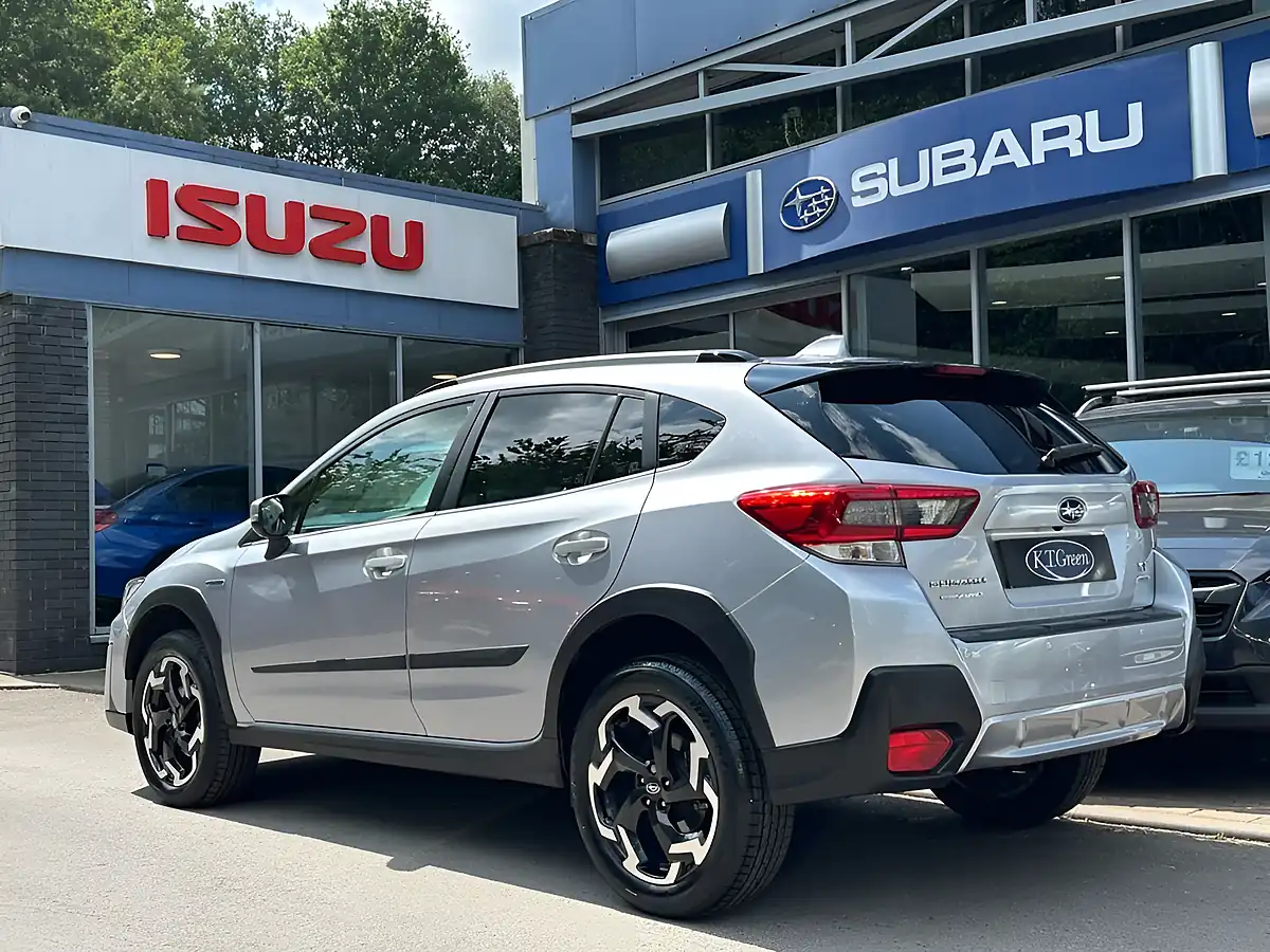 Used 2023 Subaru Xv Se Premium Ice Silver - Interior and Exterior details 3