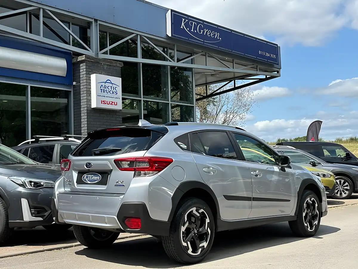 Used 2023 Subaru Xv Se Premium Ice Silver - Interior and Exterior details 4
