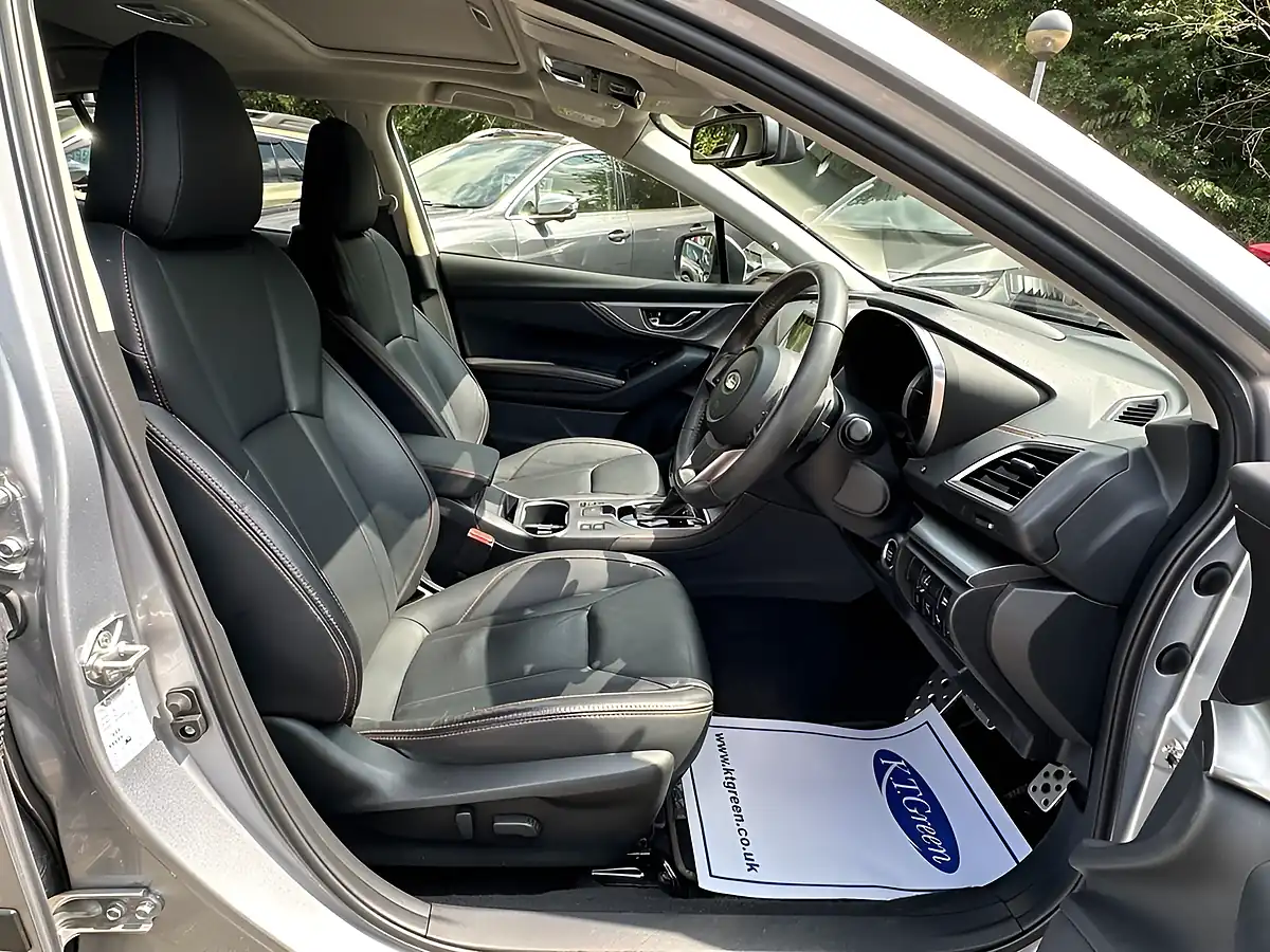 Used 2023 Subaru Xv Se Premium Ice Silver - Interior and Exterior details 7