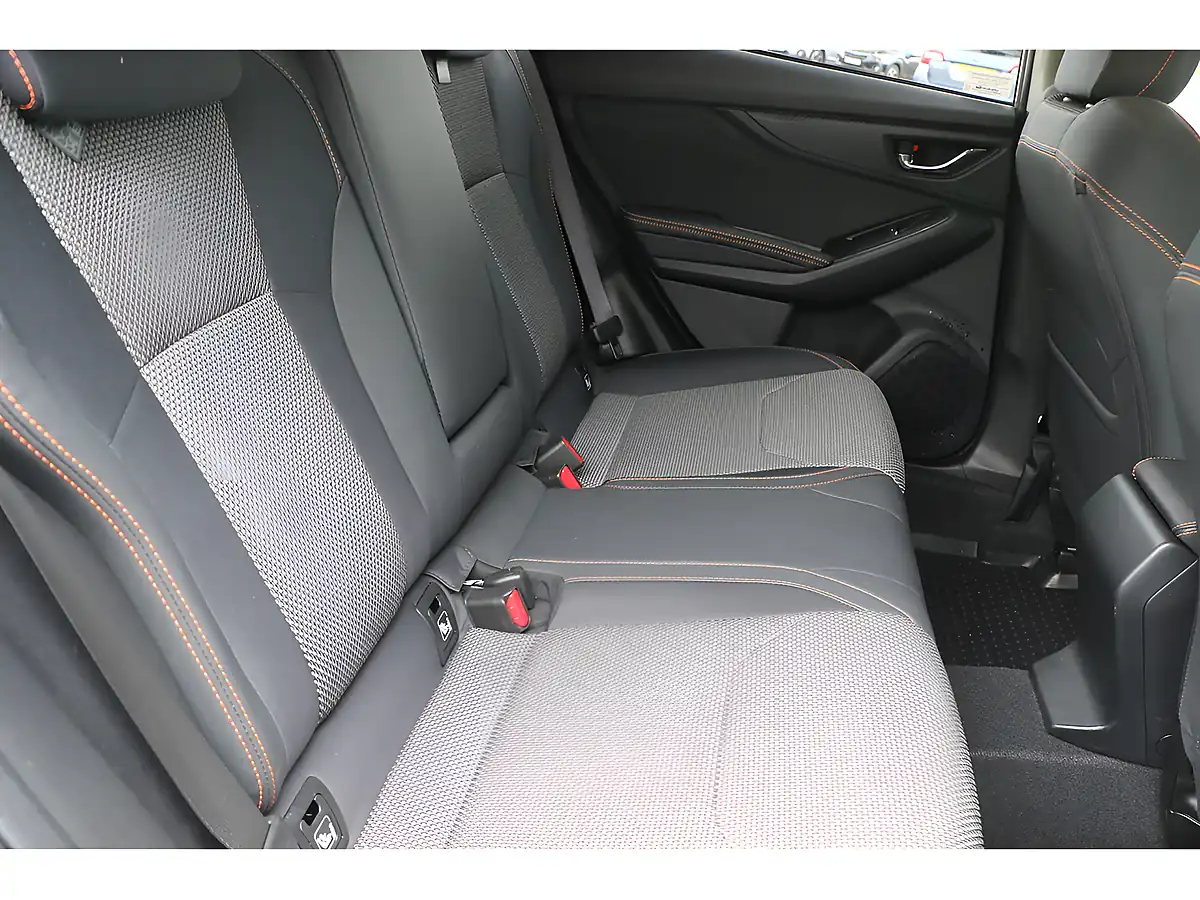 Used 2023 Subaru Xv Se Silver - Interior and Exterior details 8