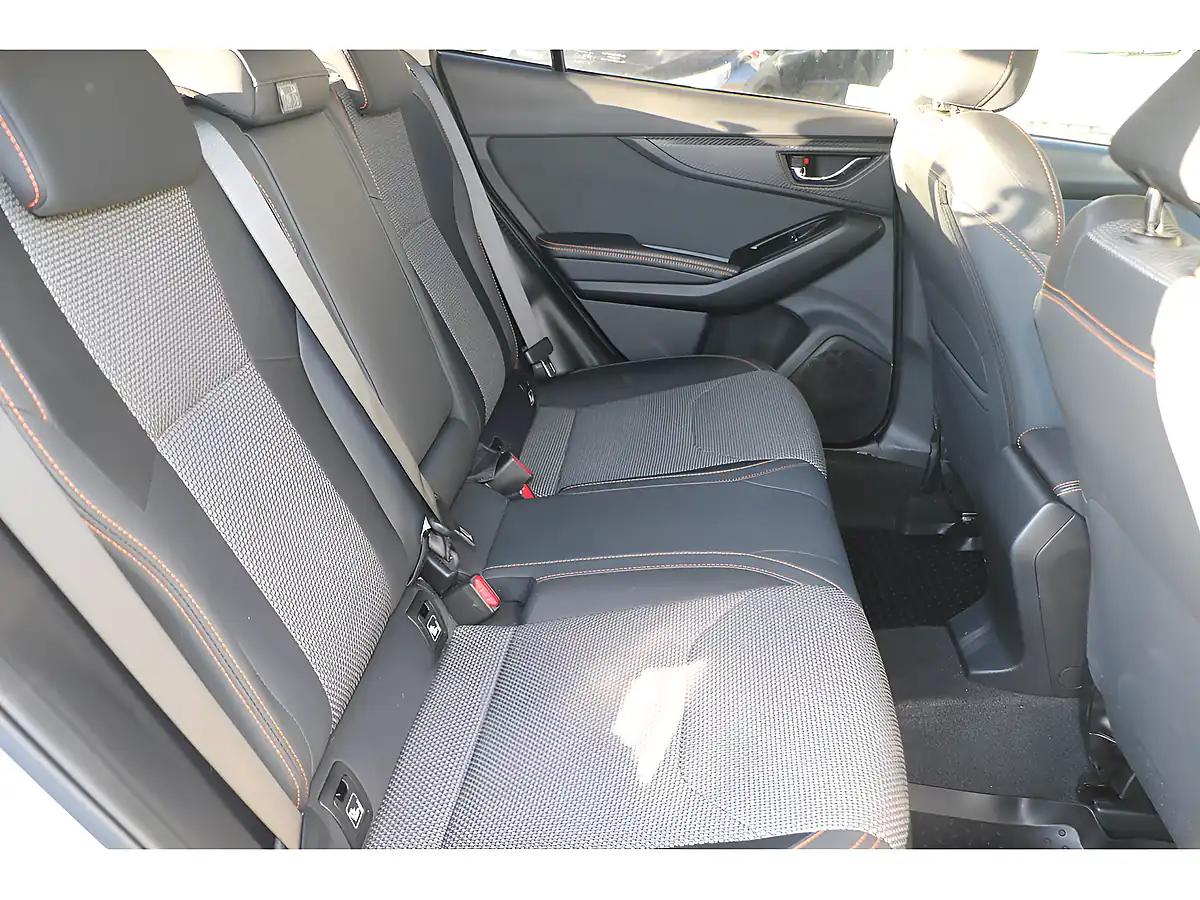Used 2023 Subaru Xv Se Silver - Interior and Exterior details 10