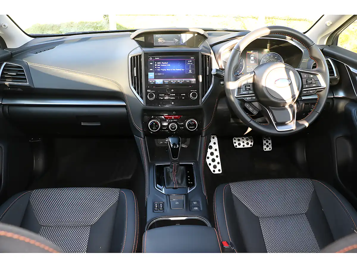 Used 2023 Subaru Xv Se Silver - Interior and Exterior details 11