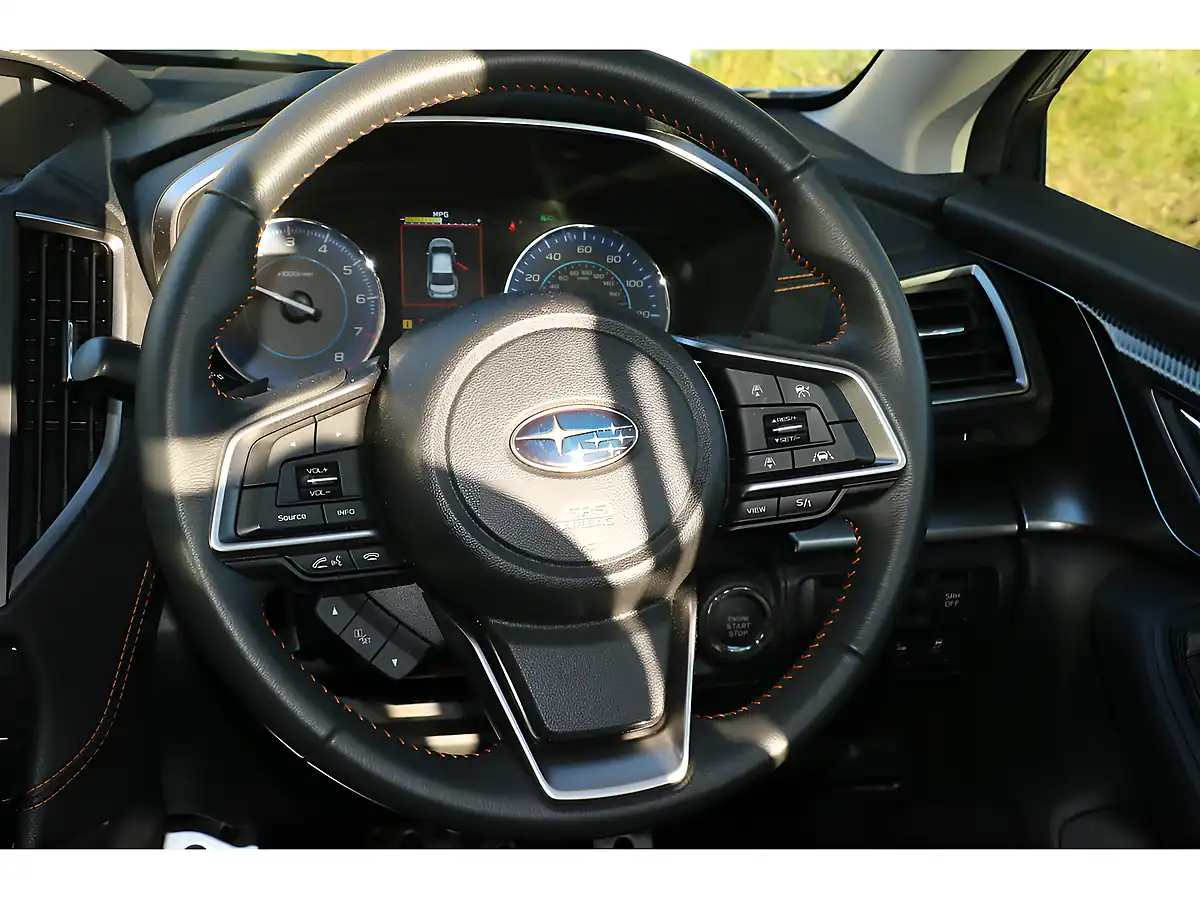 Used 2023 Subaru Xv Se Silver - Interior and Exterior details 13