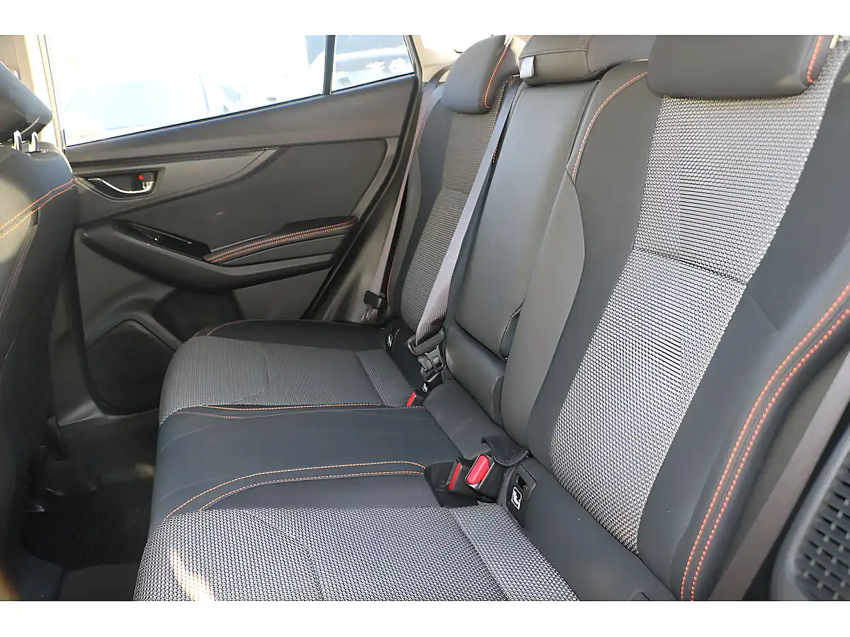 Used 2023 Subaru Xv Se Silver - Interior and Exterior details 14