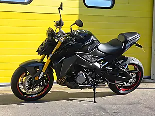 Used 2023 Suzuki GSX-S1000 Black - Interior and Exterior details 12