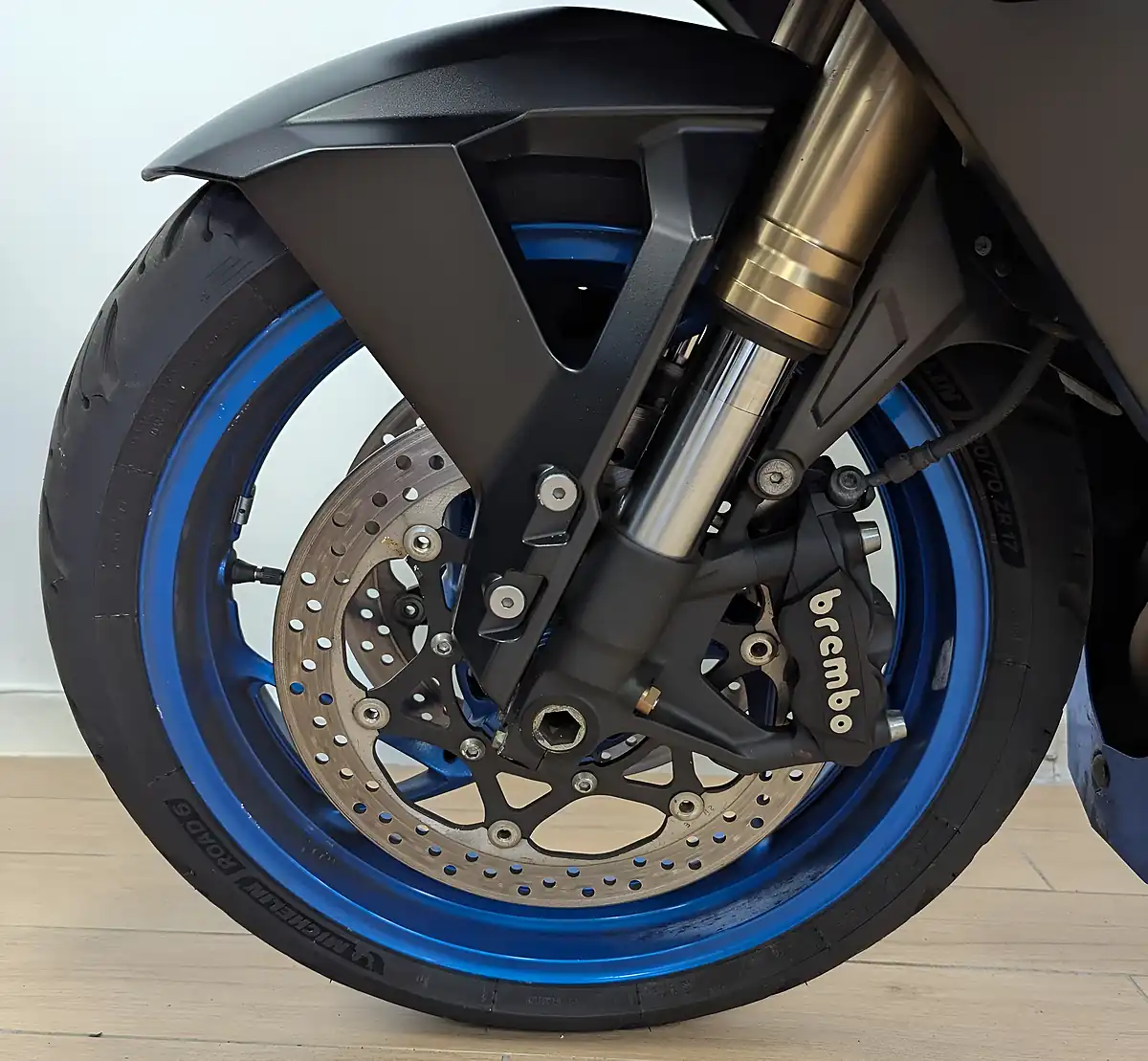 Used 2023 Suzuki GSX-S1000GT + Blue - Interior and Exterior details 15