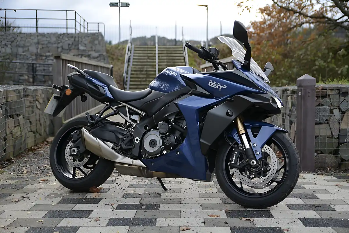 Used 2023 Suzuki GT Blue - Front View