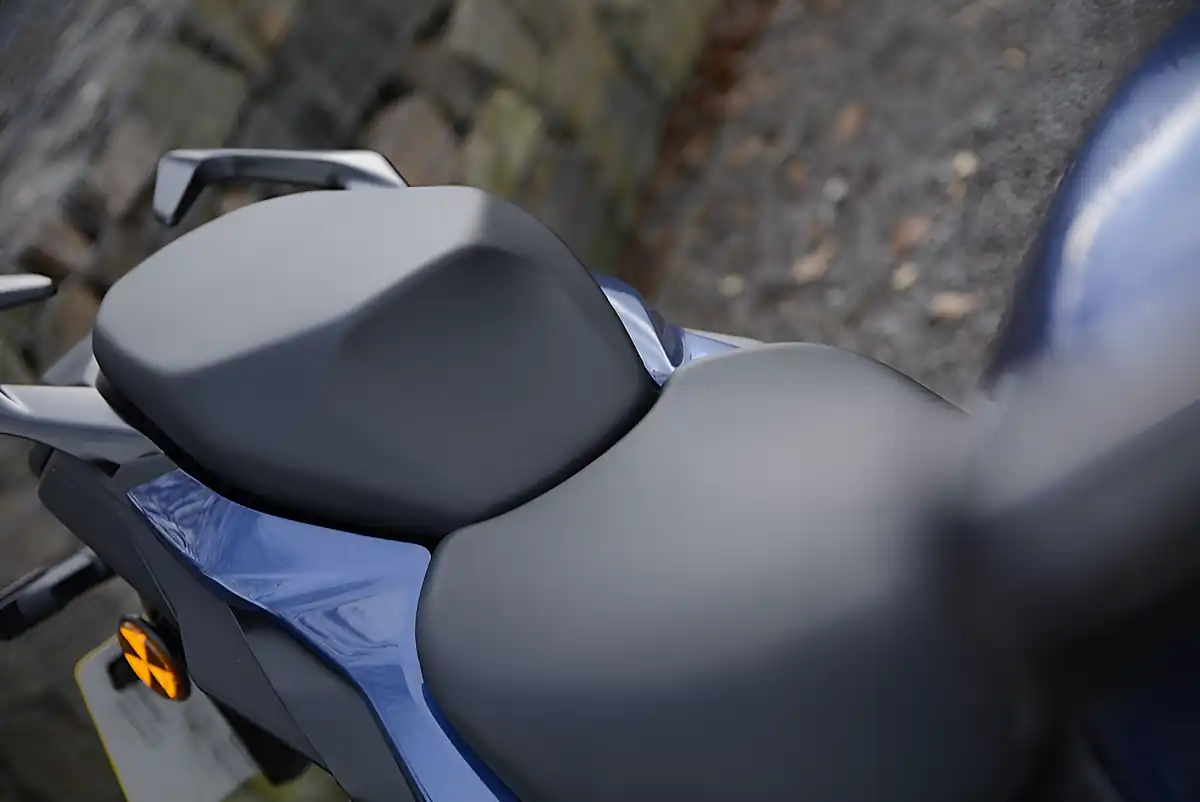 Used 2023 Suzuki GT Blue - Interior and Exterior details 4