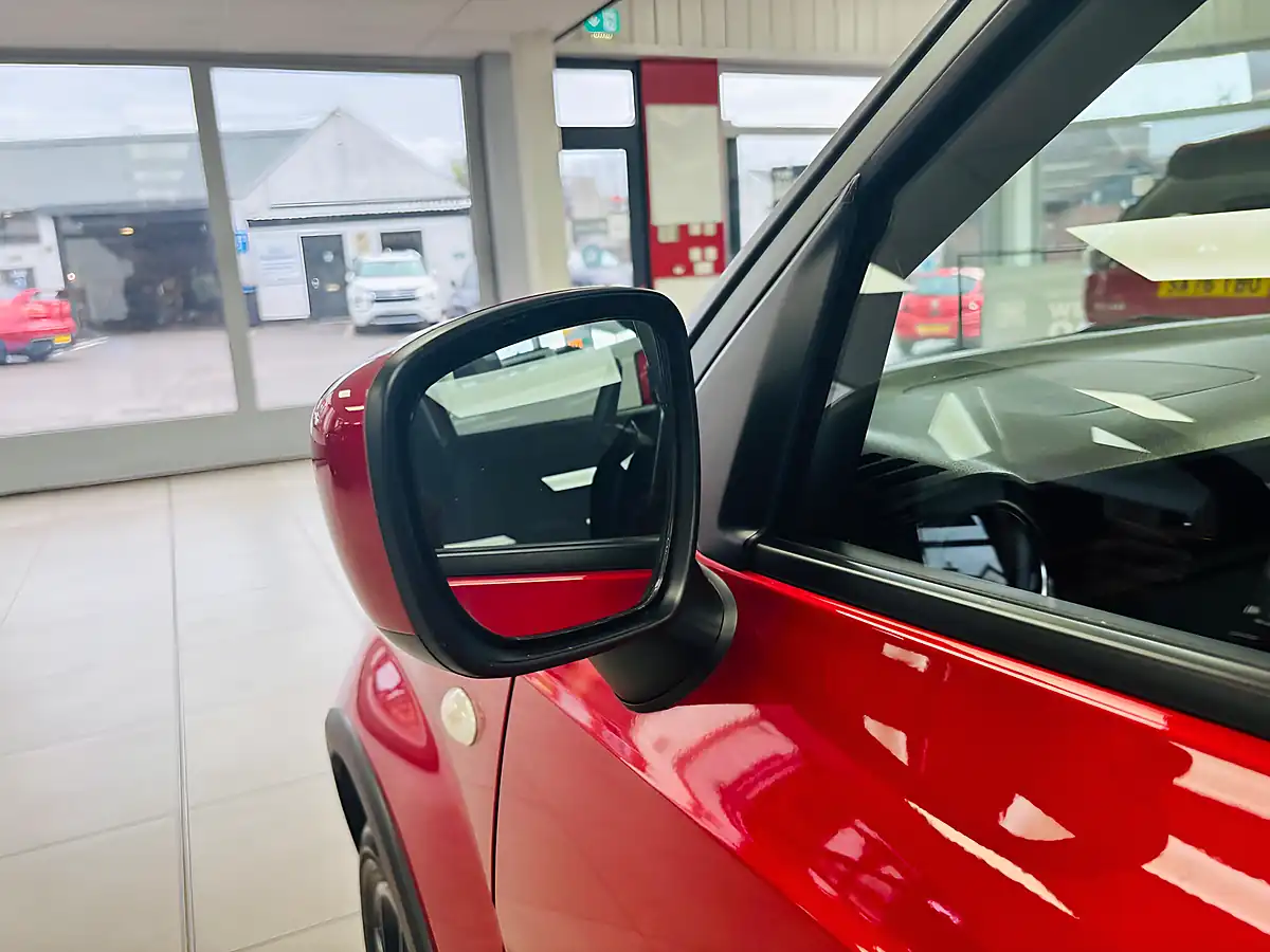 Used 2023 Suzuki Ignis Sz-T Red - Interior and Exterior details 10