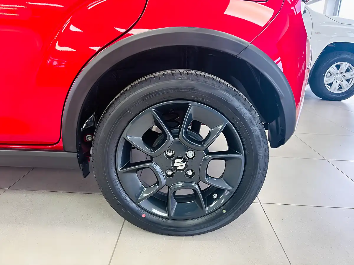 Used 2023 Suzuki Ignis Sz-T Red - Interior and Exterior details 12