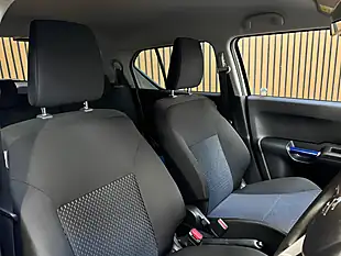 Used 2023 Suzuki Ignis Sz-T White - Interior and Exterior details 20