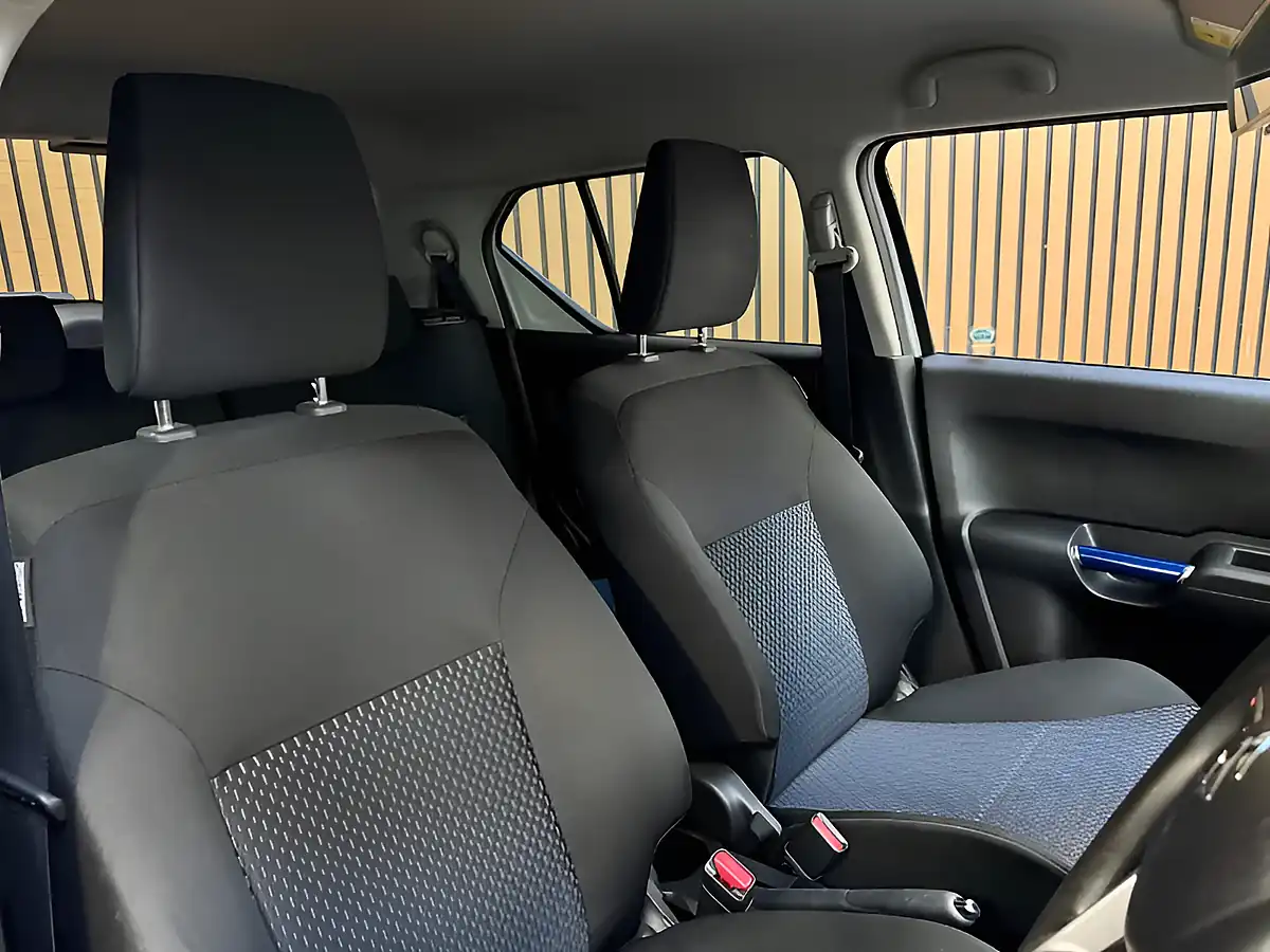 Used 2023 Suzuki Ignis Sz-T White - Interior and Exterior details 20