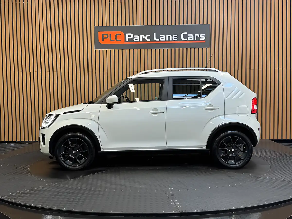 Used 2023 Suzuki Ignis Sz-T White - Interior and Exterior details 7
