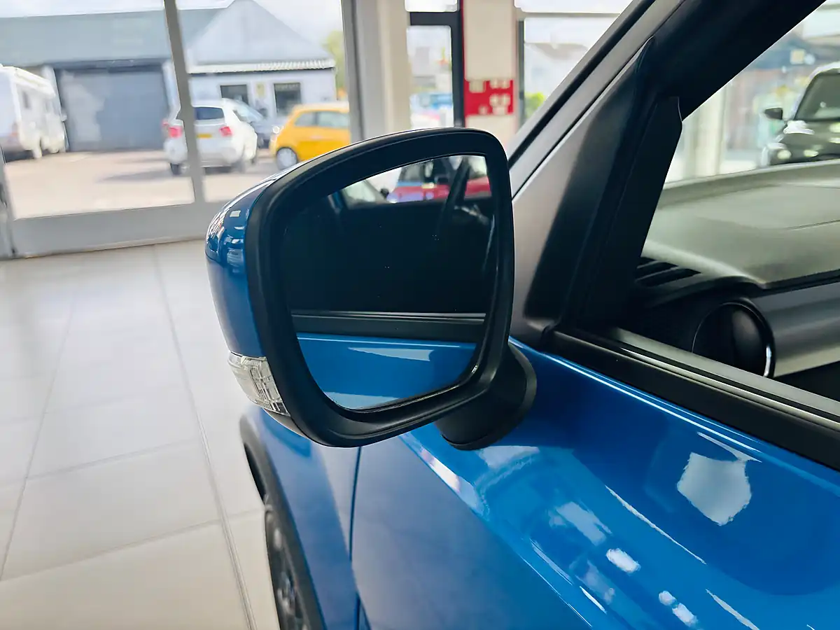 Used 2023 Suzuki Ignis SZ5 Blue - Interior and Exterior details 16