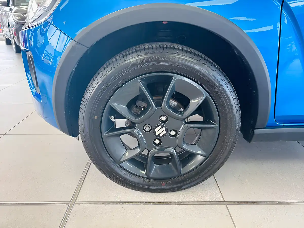 Used 2023 Suzuki Ignis SZ5 Blue - Interior and Exterior details 17