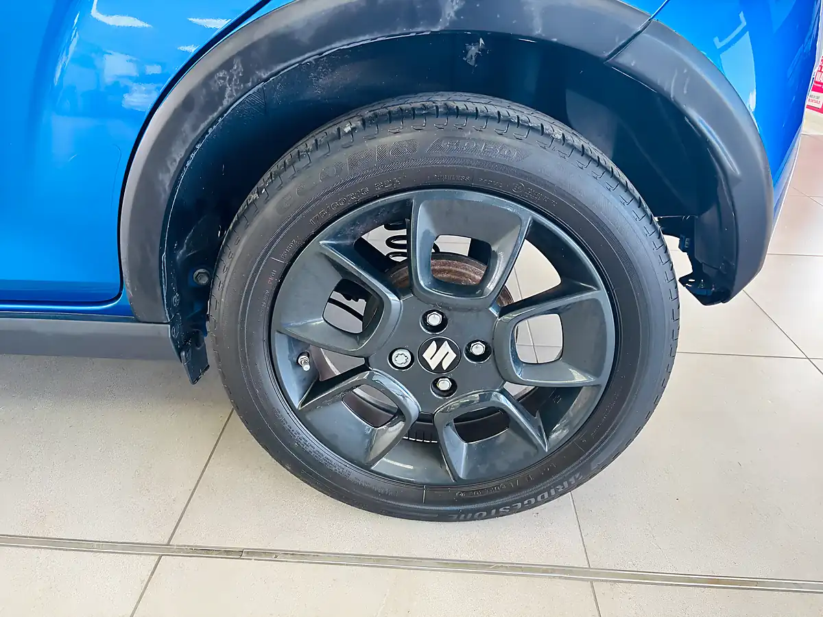Used 2023 Suzuki Ignis SZ5 Blue - Interior and Exterior details 18