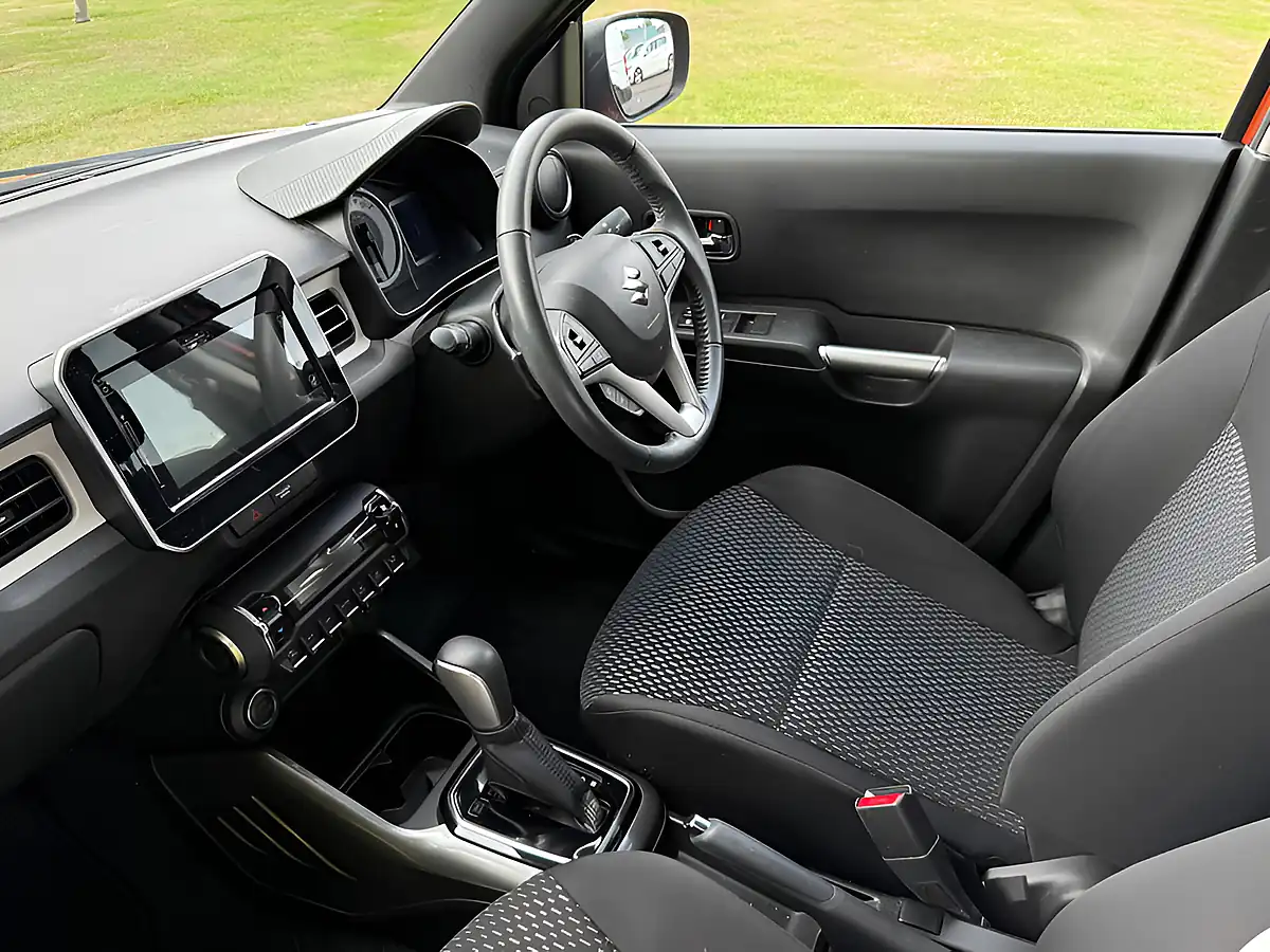 Used 2023 Suzuki Ignis SZ5 Orange - Interior and Exterior details 13
