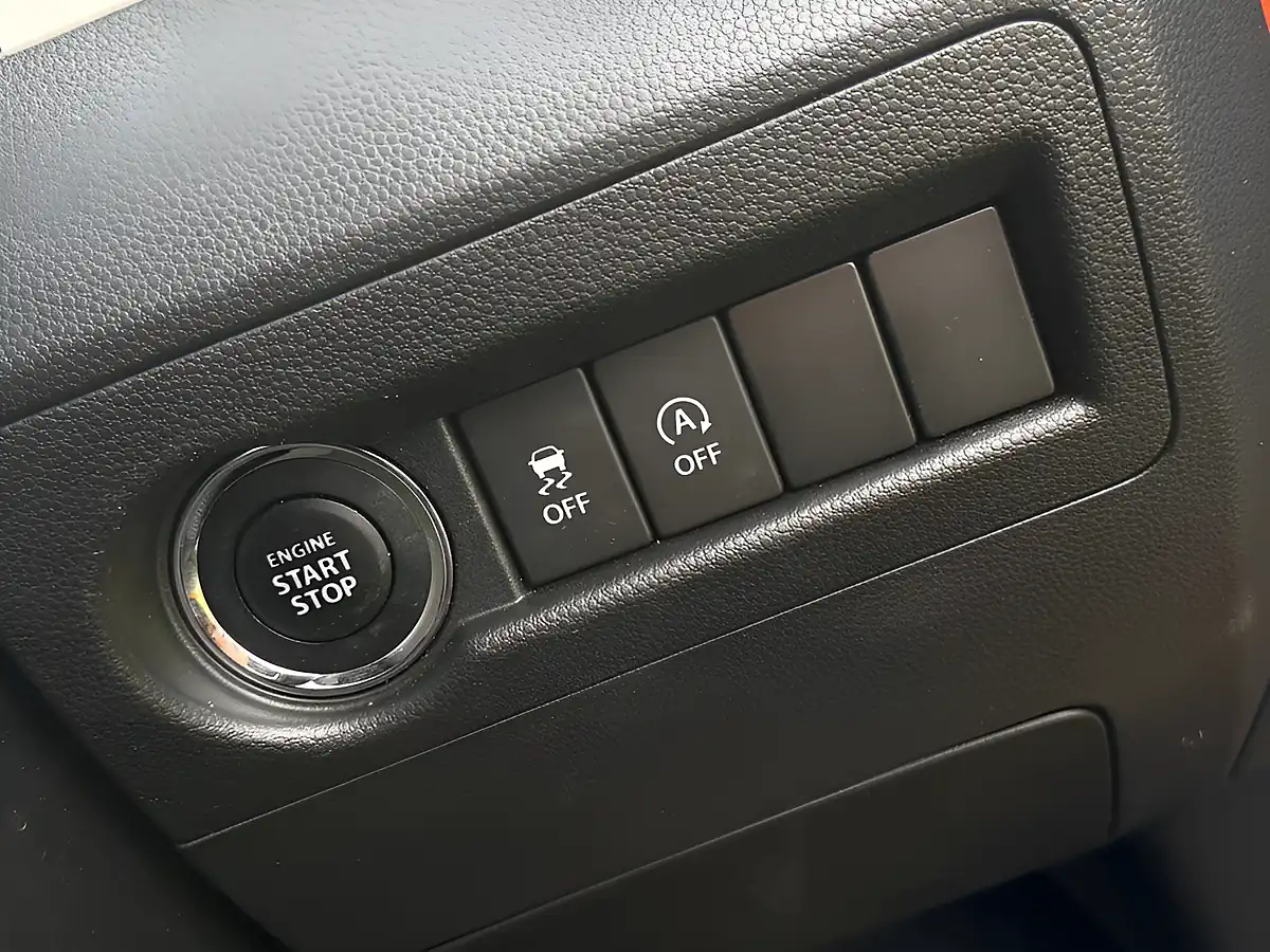 Used 2023 Suzuki Ignis SZ5 Orange - Interior and Exterior details 19