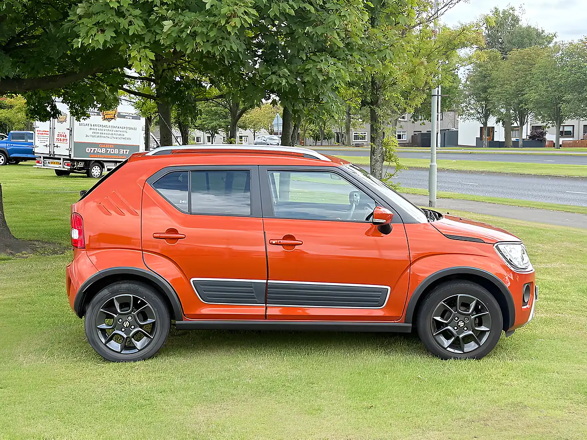 Used 2023 Suzuki Ignis SZ5 Orange - Interior and Exterior details 4