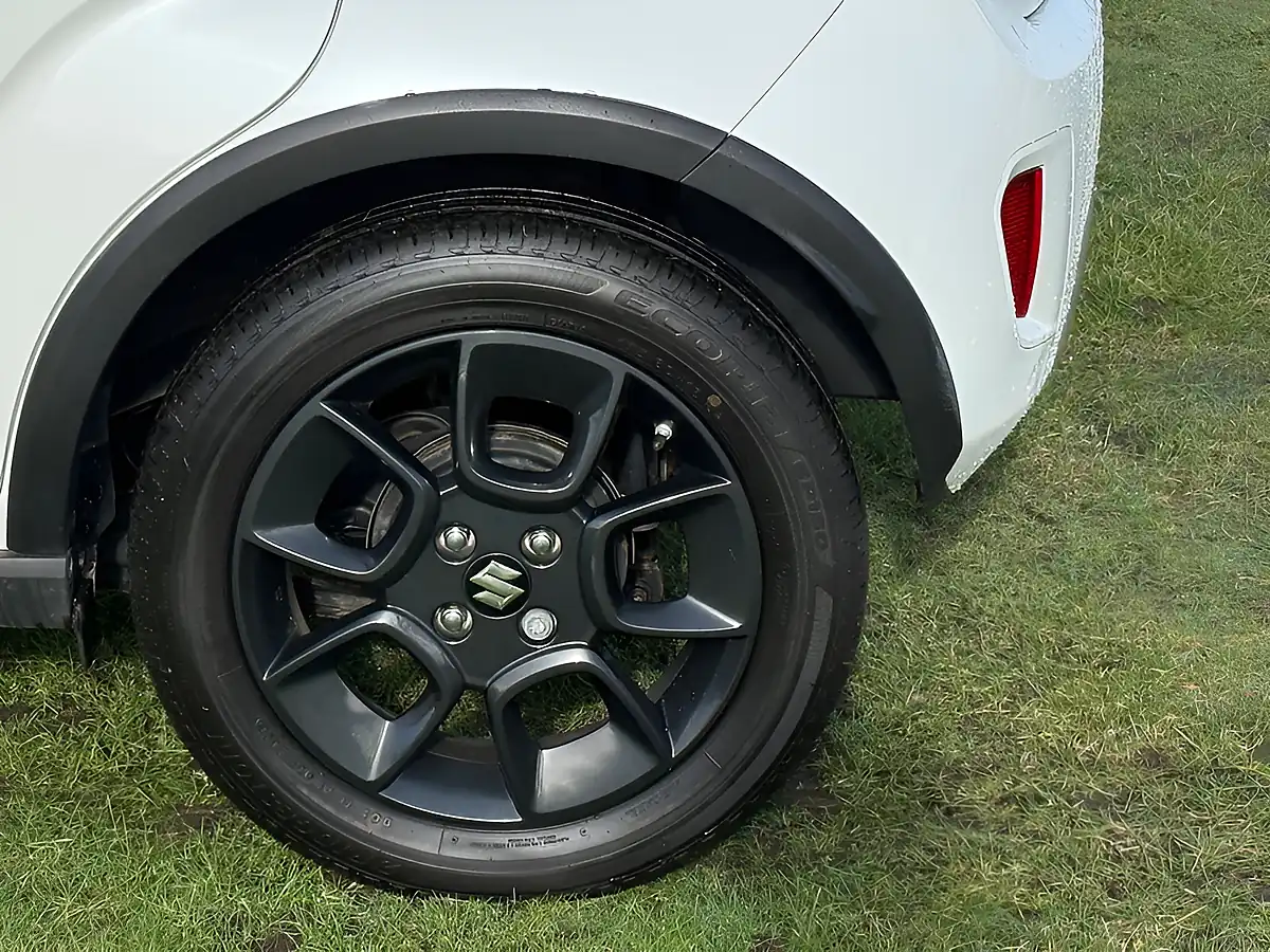 Used 2023 Suzuki Ignis SZ5 White - Interior and Exterior details 10