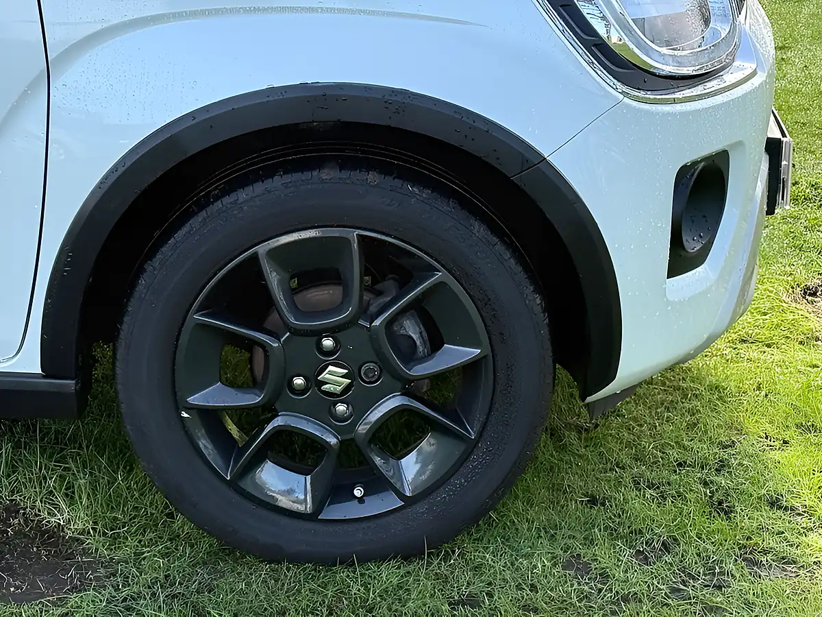Used 2023 Suzuki Ignis SZ5 White - Interior and Exterior details 8