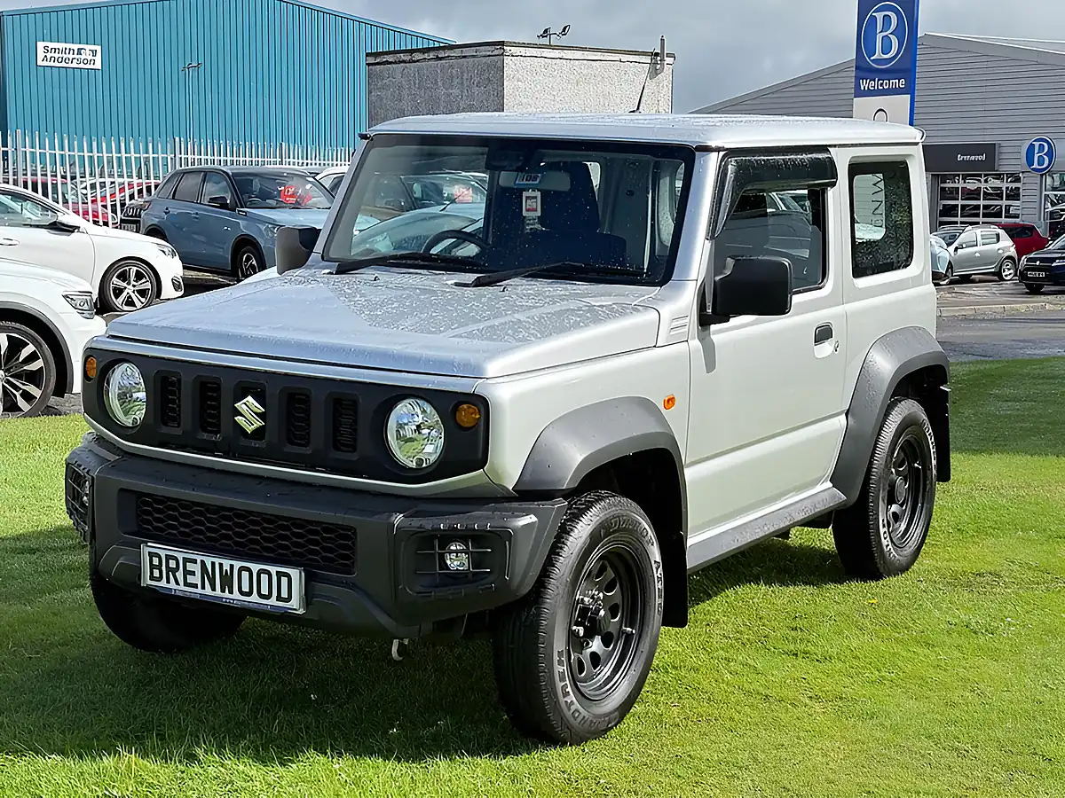 Used 2023 Suzuki Jimny Lcv Allgrip Silver - Interior and Exterior details 4
