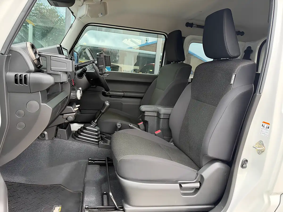 Used 2023 Suzuki Jimny SZ5 White - Interior and Exterior details 3