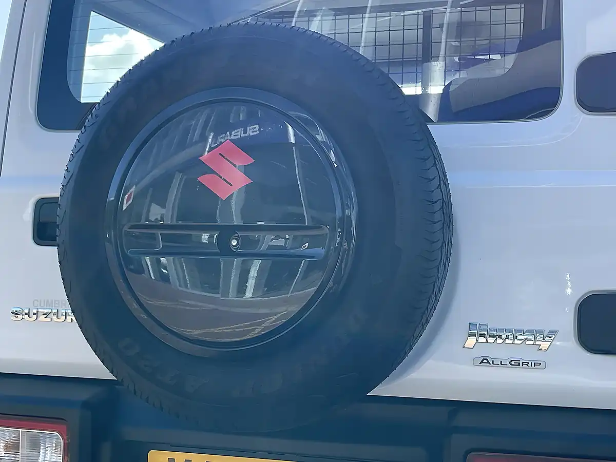 Used 2023 Suzuki Jimny White - Interior and Exterior details 11