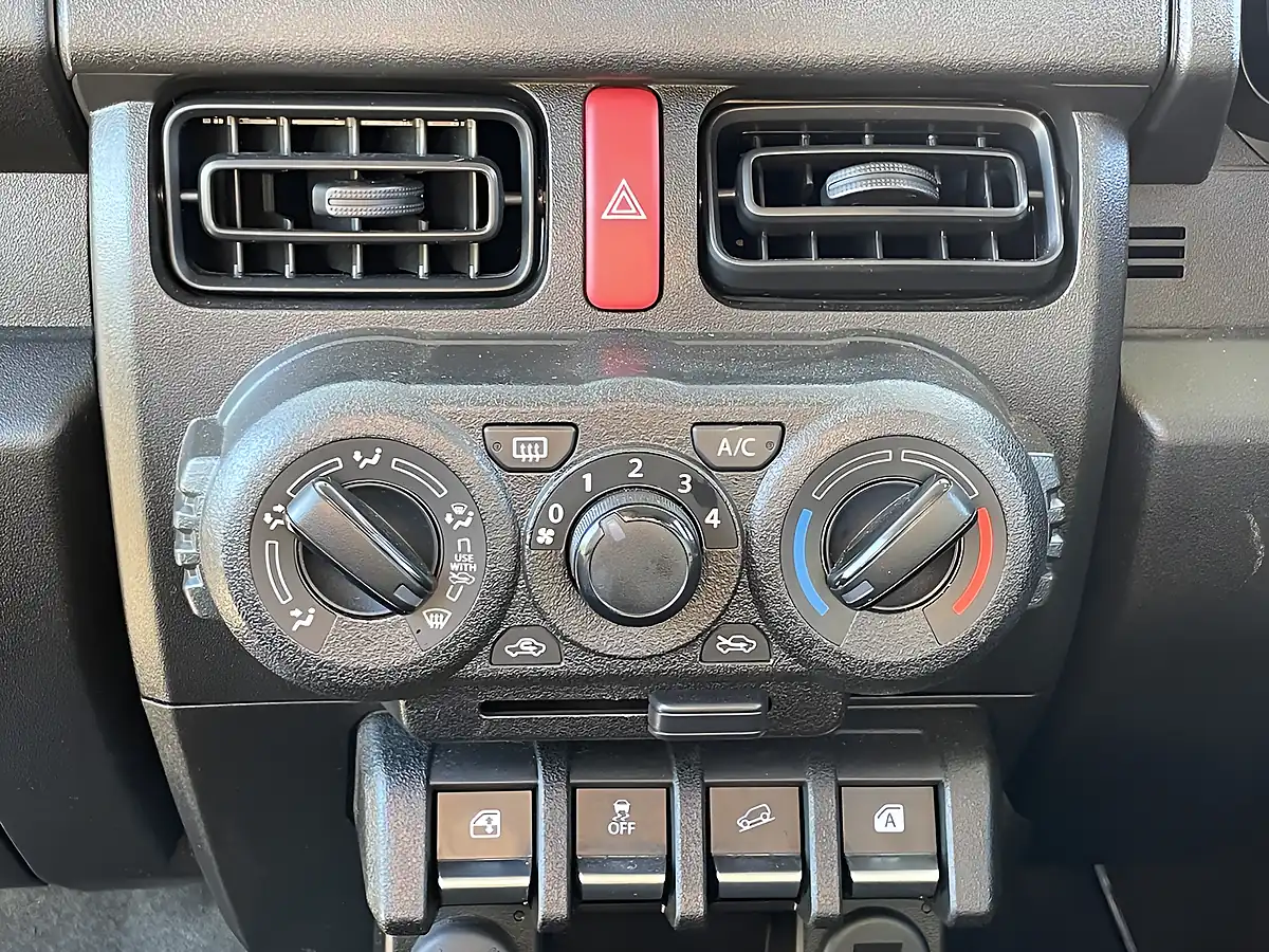 Used 2023 Suzuki Jimny White - Interior and Exterior details 17