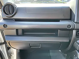 Used 2023 Suzuki Jimny White - Interior and Exterior details 18