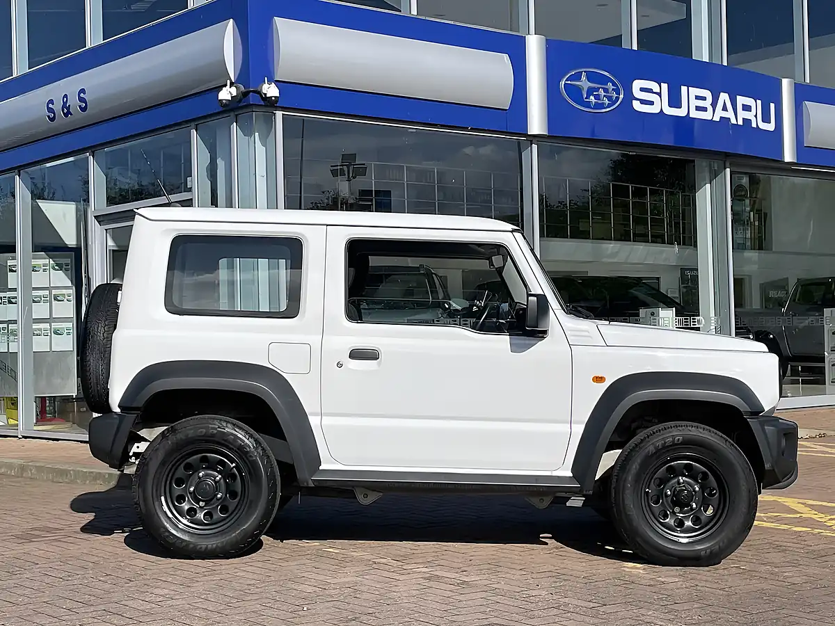 Used 2023 Suzuki Jimny White - Interior and Exterior details 3