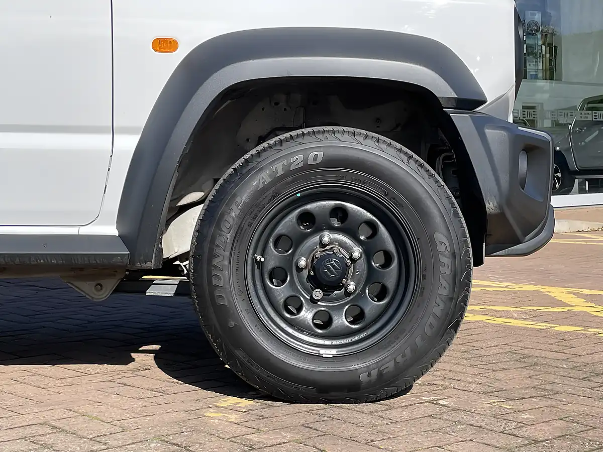Used 2023 Suzuki Jimny White - Interior and Exterior details 4