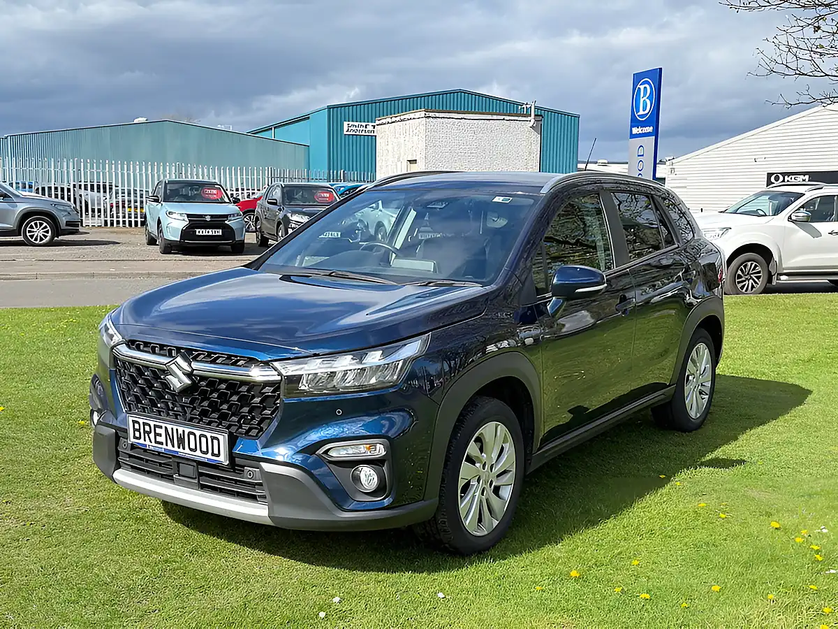 Used 2023 Suzuki S-Cross Motion Blue - Interior and Exterior details 4