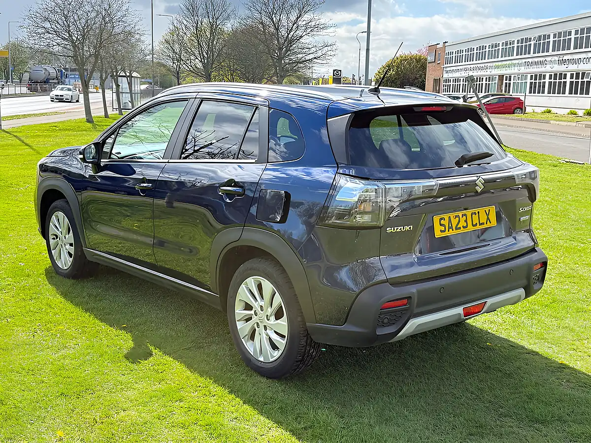 Used 2023 Suzuki S-Cross Motion Blue - Interior and Exterior details 5