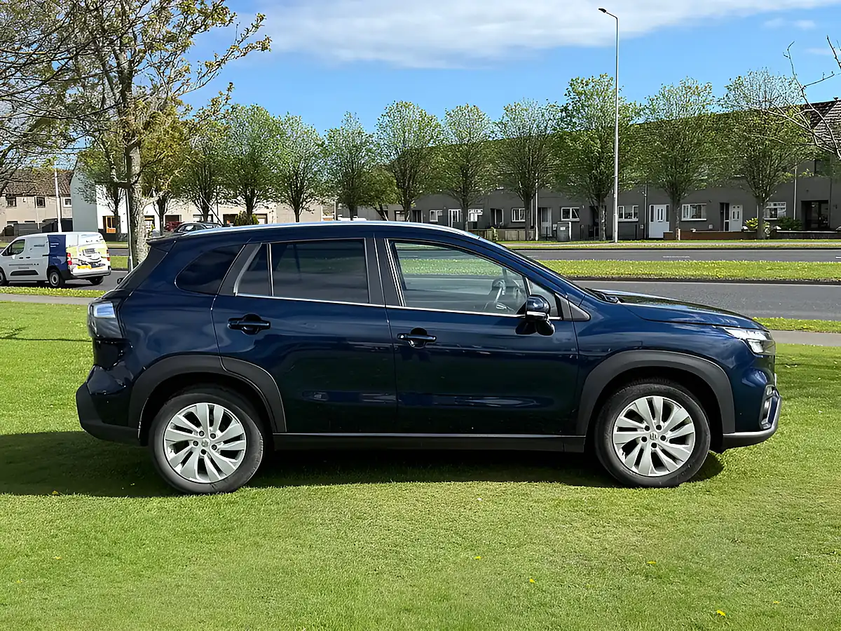 Used 2023 Suzuki S-Cross Motion Blue - Interior and Exterior details 7
