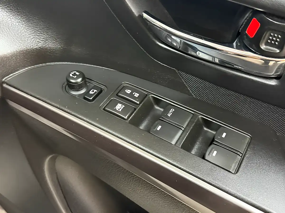 Used 2023 Suzuki S-Cross Motion Grey - Interior and Exterior details 13