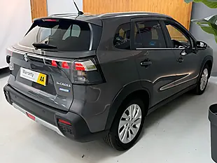 Used 2023 Suzuki S-Cross Motion Grey - Interior and Exterior details 17