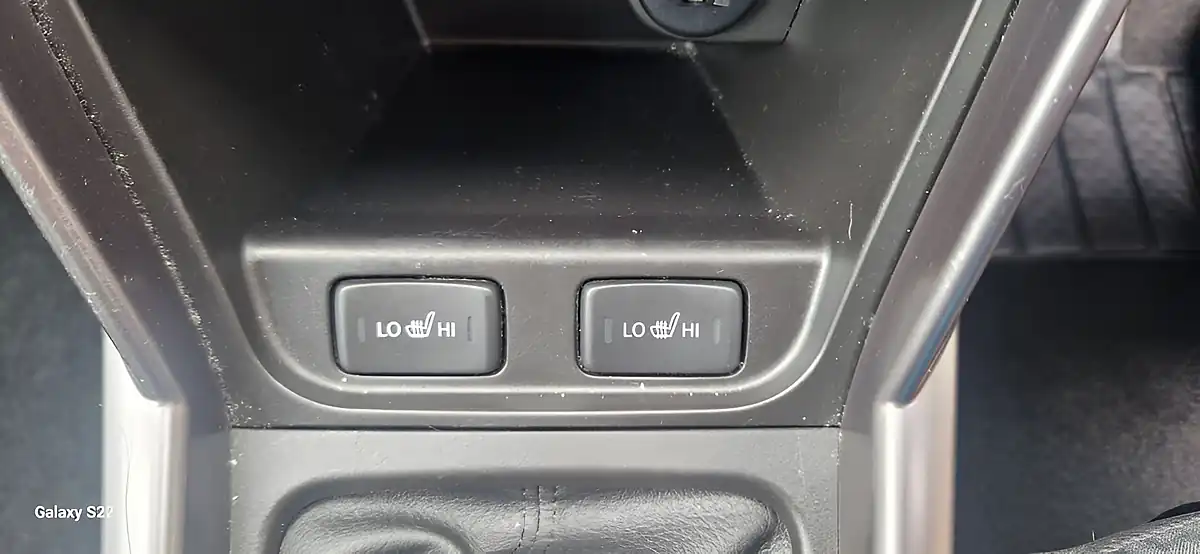 Used 2023 Suzuki S-Cross Motion Red - Interior and Exterior details 14
