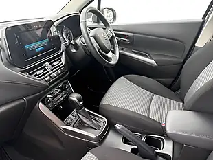 Used 2023 Suzuki S-Cross Motion White - Interior and Exterior details 12