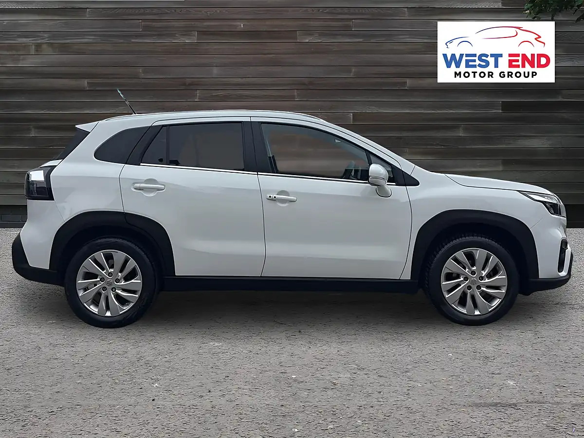 Used 2023 Suzuki S-Cross Motion White - Interior and Exterior details 2