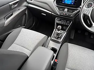 Used 2023 Suzuki S-Cross Motion White - Interior and Exterior details 10