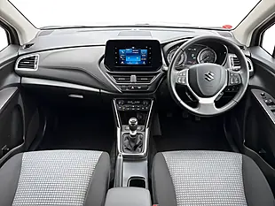 Used 2023 Suzuki S-Cross Motion White - Interior and Exterior details 9