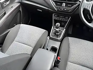 Used 2023 Suzuki S-Cross Motion White - Interior and Exterior details 13
