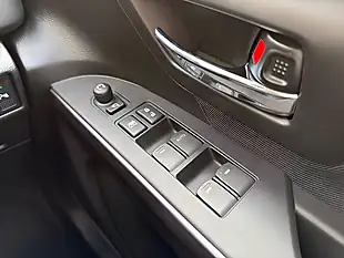 Used 2023 Suzuki S-Cross Motion White - Interior and Exterior details 16