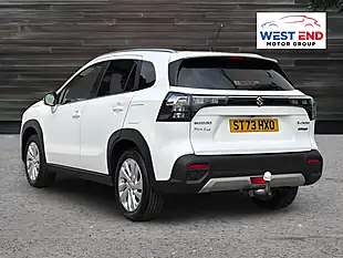 Used 2023 Suzuki S-Cross Motion White - Interior and Exterior details 3