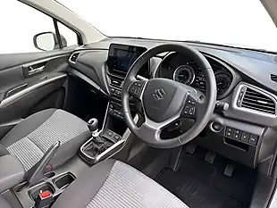 Used 2023 Suzuki S-Cross Motion White - Interior and Exterior details 8
