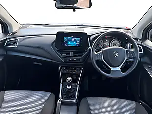 Used 2023 Suzuki S-Cross Motion White - Interior and Exterior details 11
