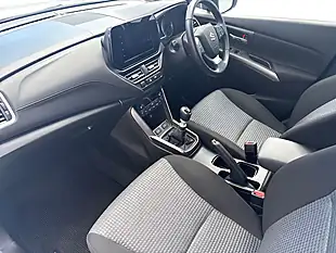 Used 2023 Suzuki S-Cross Motion White - Interior and Exterior details 12