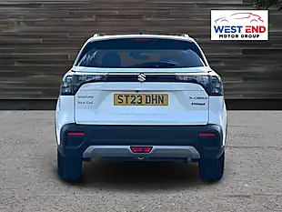 Used 2023 Suzuki S-Cross Motion White - Interior and Exterior details 4