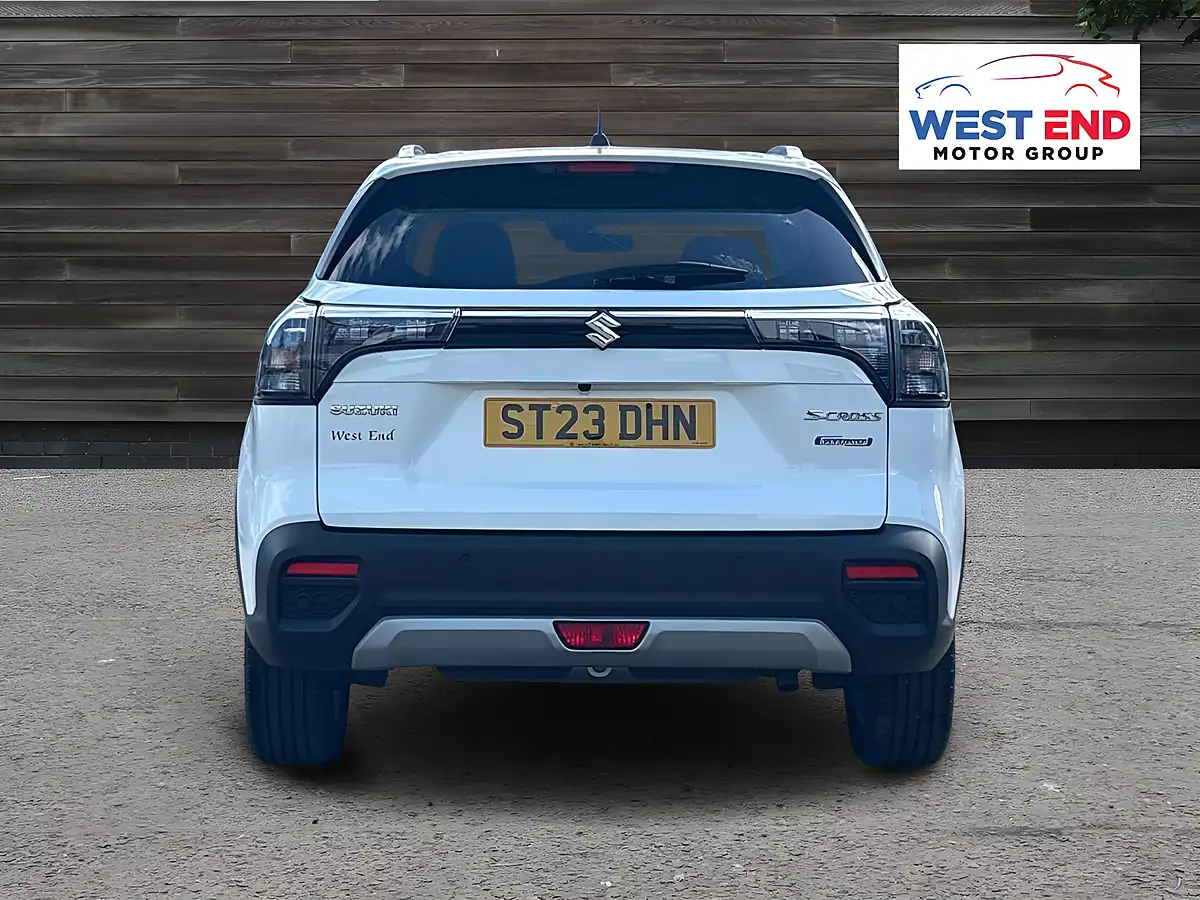 Used 2023 Suzuki S-Cross Motion White - Interior and Exterior details 4